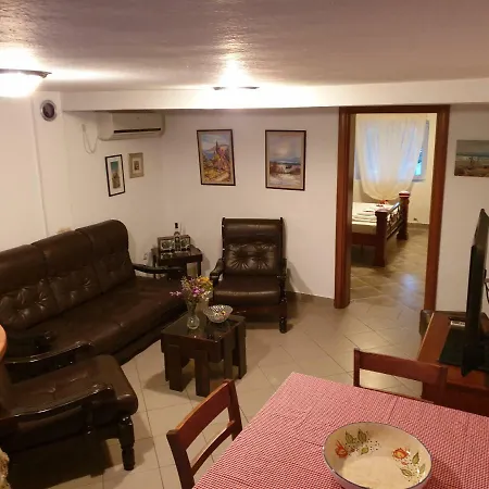 Lake View Apartment Dodosi Buitenkant foto