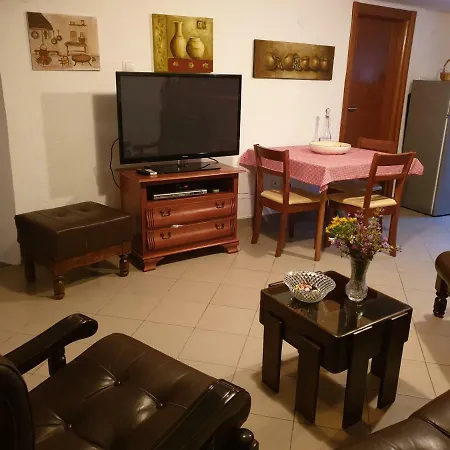 Lake View Apartment Dodosi Buitenkant foto